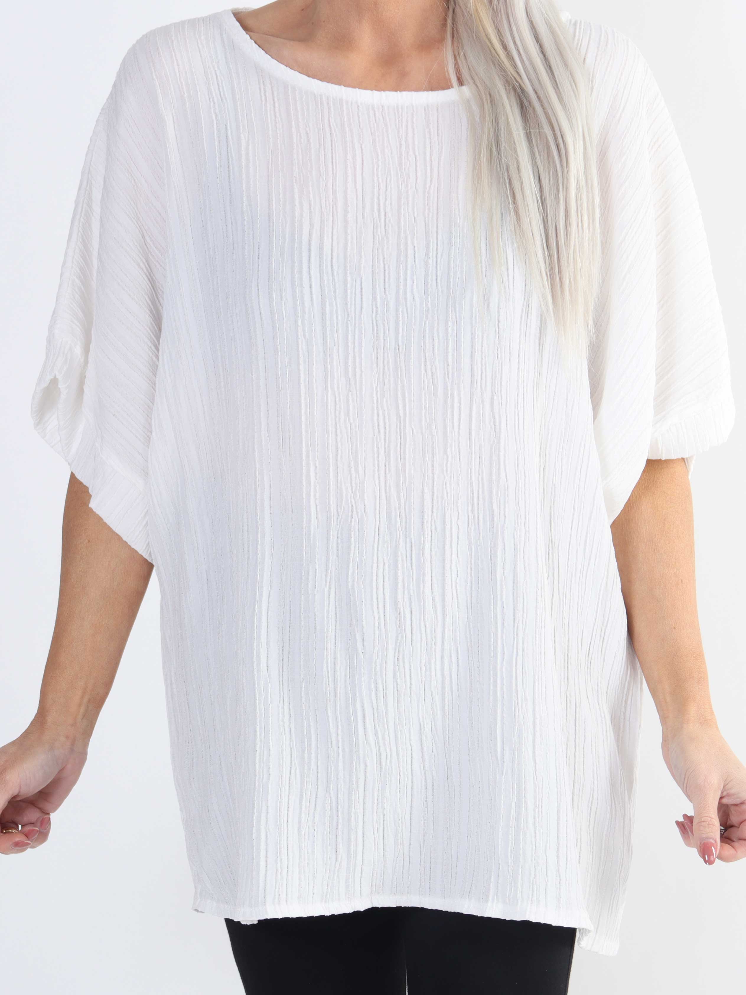 Cindy - Ensfarvet plus size bluse i crepet look